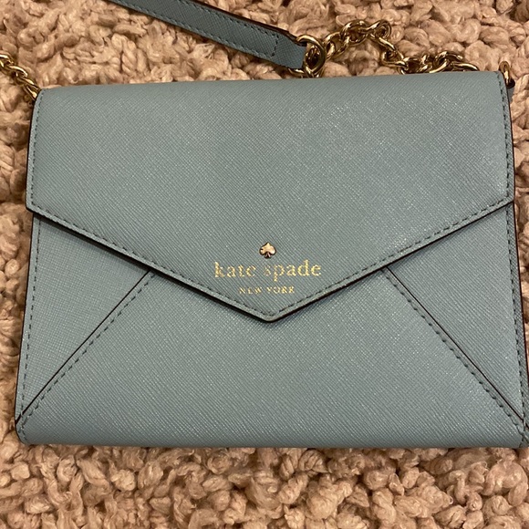 Kate Spade powder blue envelope wallet purse with matching blue/gold chain - Picture 4 of 8